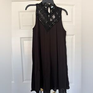 She + Sky Black Sleeveless Midi Dress